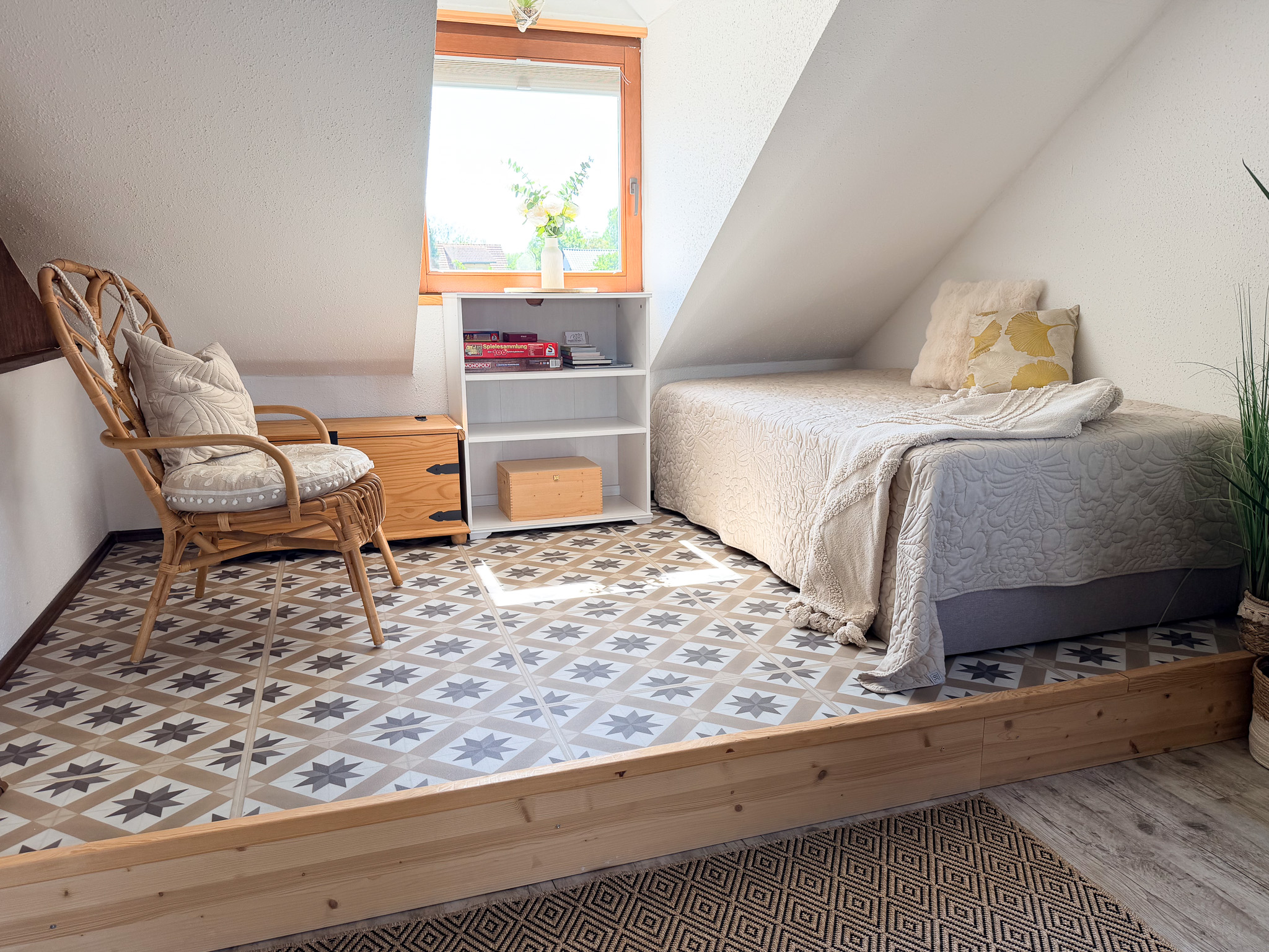 ferienhaus zur alleinigen Nutzung mit Hund und garten umzäunt.